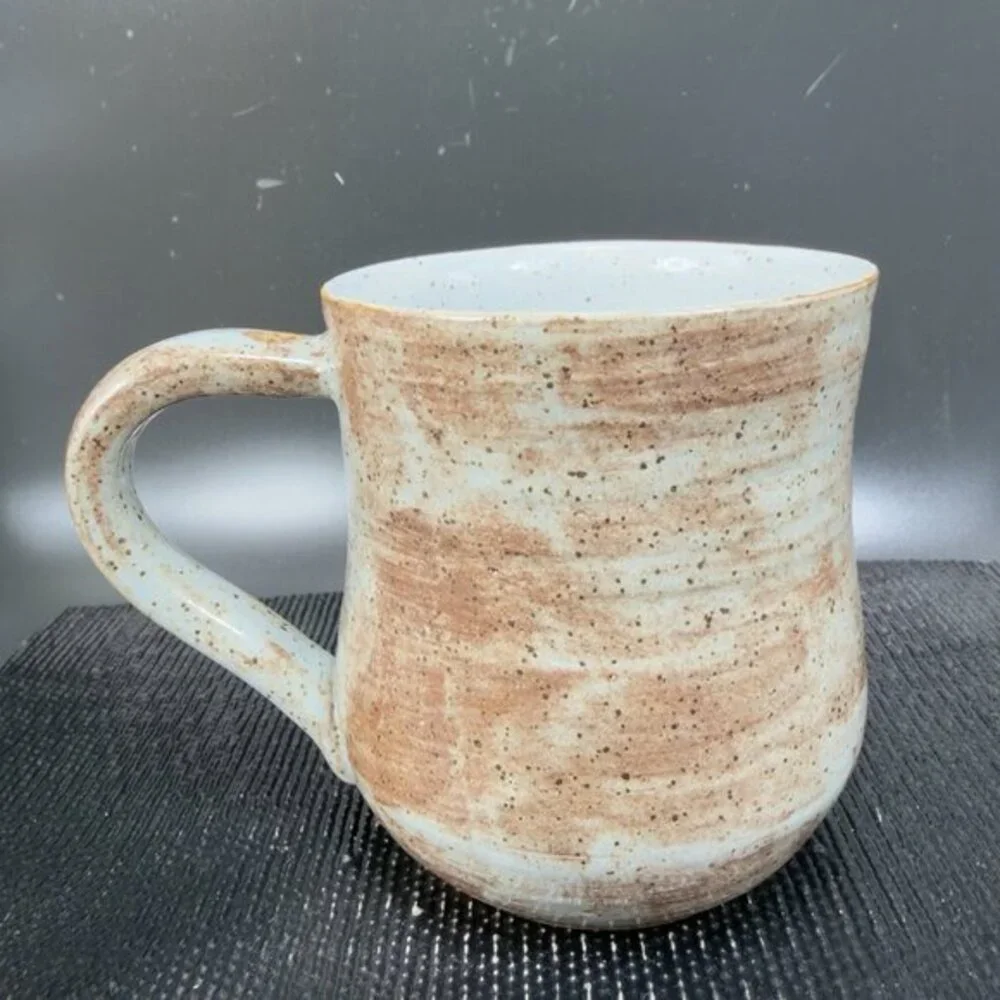 Vintage Hand Made USA Stoneware Pottery Coffee Mug Cup Artist Marked Speckled‎